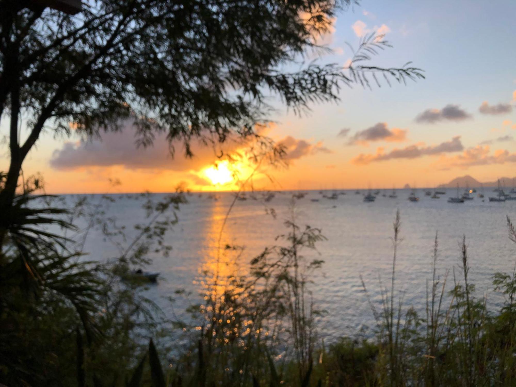 Beau T4 Refait A Neuf Proche Plage Sainte-Anne Kültér fotó